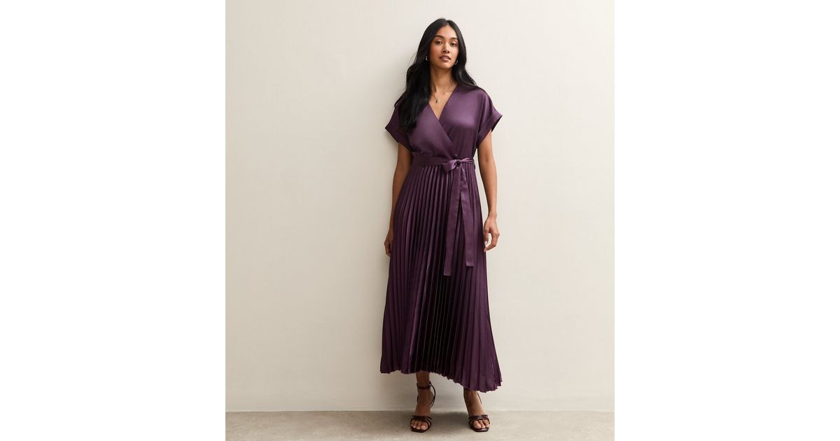 Dark Burgundy Satin Pleated Wrap Midi Dress | New Look | New Look (UK)
