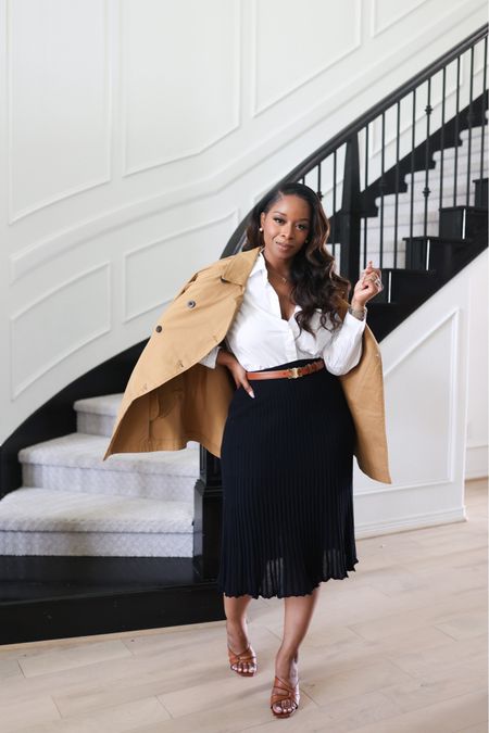 A classic fall look will always be in style! Especially since you can wear all the pieces so many ways! Ok so @walmart @walmartfashion has done it again! I’m loving everything about this look! The trench coat and white button down are from Free Assembly’s new arrivals and baby they are so cute!! Pair these pieces with a black skirt l, belt and heels and you are ready to go for a classic fall outfit. 

#ad #walmartfashion #walmart #freeassembly 