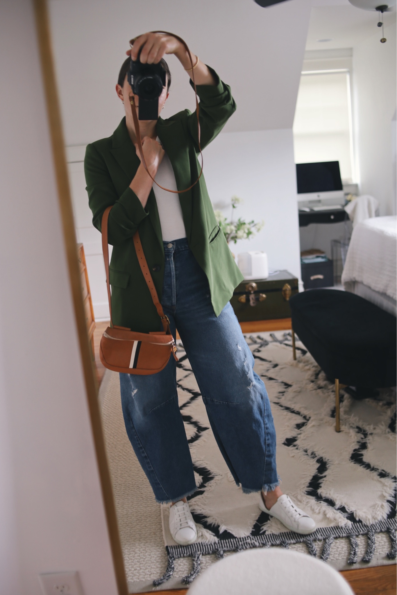 The perfect fall outfit, in my opinion. My jeans are available on Revolve in a handful of sizes!! Run don’t walk. I would go TTS or size one down for a more snug fit. 

#LTKstyletip #LTKworkwear #LTKSeasonal