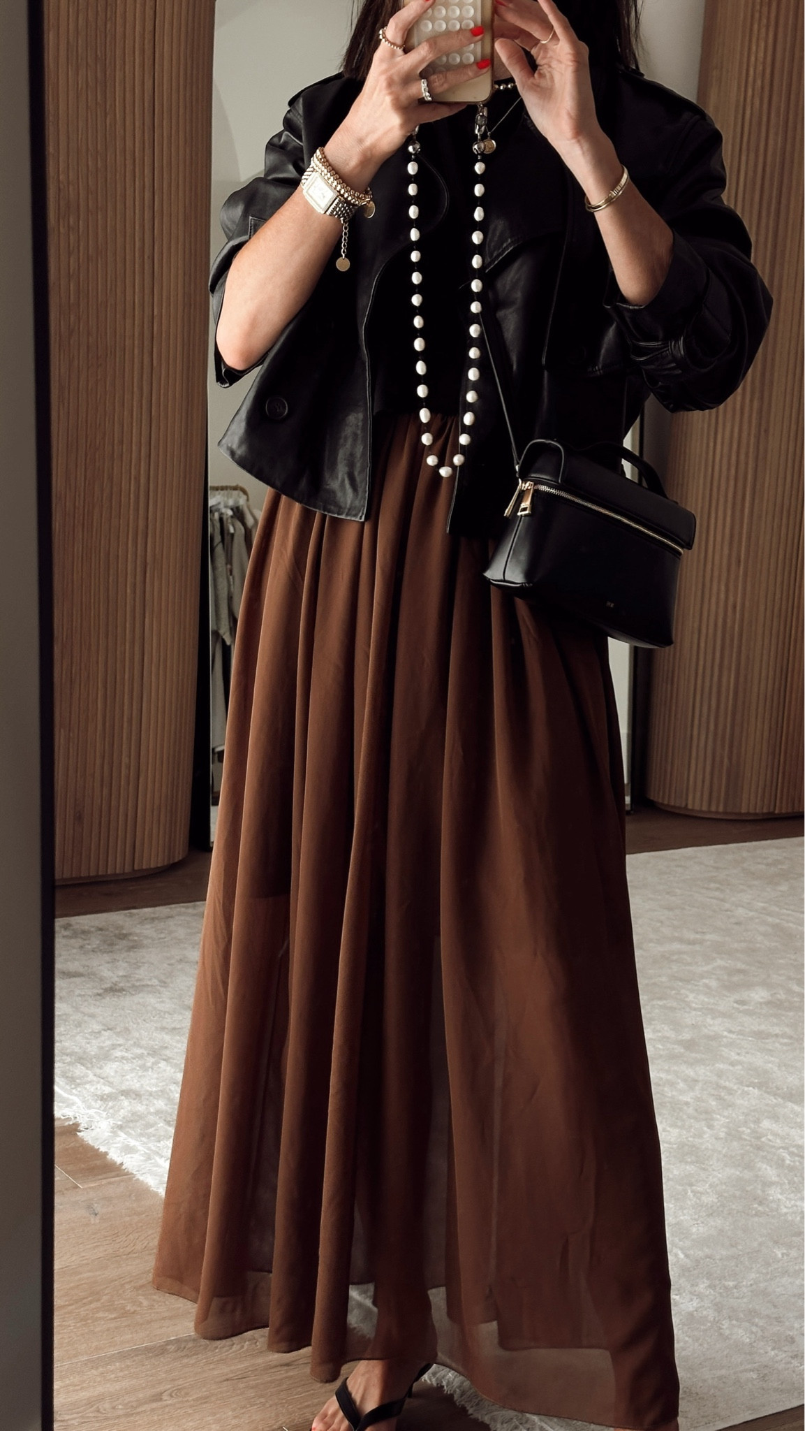 This skirt from Amazon is perfect for the fall season🤎 I'm just shy of 5-7" wearing the size medium skirt and small jacket #stylinbyaylin #aylin

#LTKSeasonal #LTKHoliday #LTKStyleTip