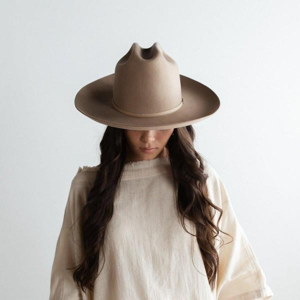 Ezra Western Hat - Tan | Gigi Pip