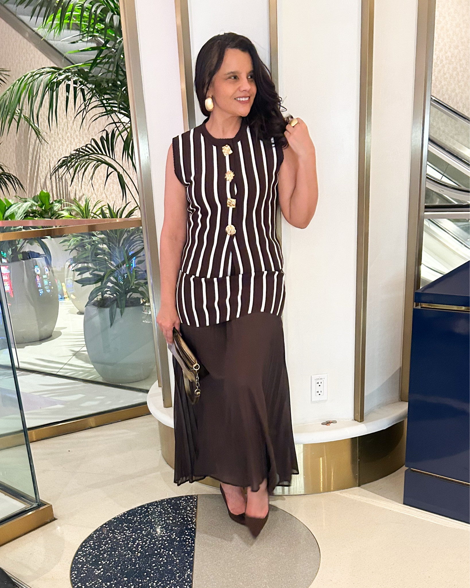 Happy Thursday y’all!  Let me tell you I watched this outfit until it went on sale. I thought this would be perfect for Vegas. This comes in other colors of Chocolate brown isn’t your thing! #midsizefashion #womenover50 #dealoftheday #springfashion

#LTKOver40 #LTKMidsize #LTKSaleAlert