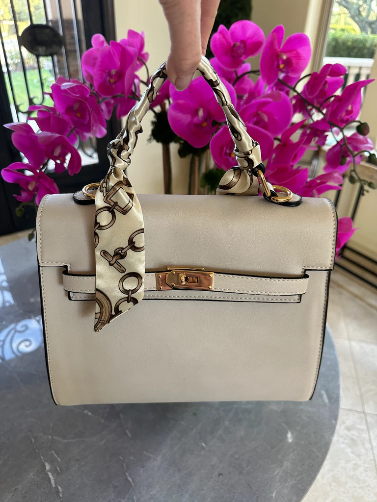 NEW!! Icon Structured Top handle Purse in Ivory | Glitzy Bella