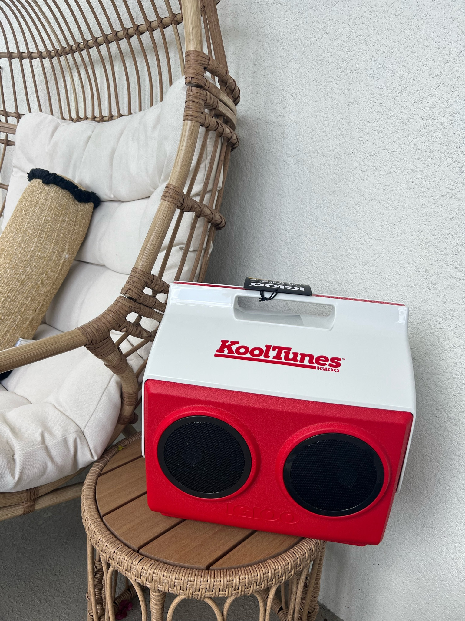 Igloo retro cooler with Bluetooth speakers, retro kool tunes coolers, beach cooler, boat day cooler, waterproof speaker, 

#LTKtravel #LTKfamily #LTKhome