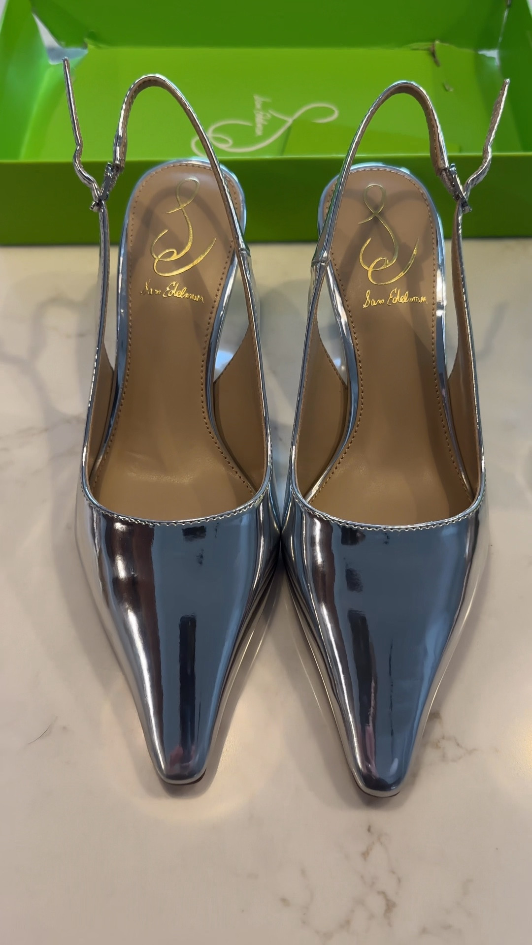 These silver Sam Edelman Bianka Pumps are the perfect heel for Christmas and any holiday party! 


#LTKSeasonal #LTKHoliday #LTKootd