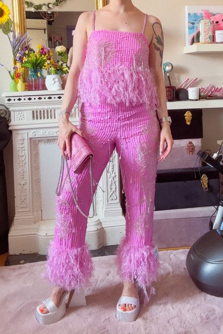 Barbie core ootd outfit tenue Barbiecore rose pink strass paillettes plumes froufrous balenciaga naked Wolfe asos premium luxe Marion Cameleon #marioncameleon 

#LTKstyletip #LTKSeasonal #LTKbeauty