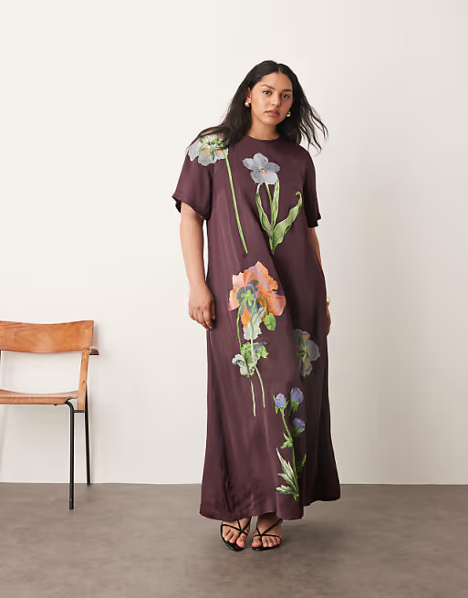 ARRANGE Curve satin floral embroidered maxi T-shirt dress in burgundy | ASOS | ASOS (Global)