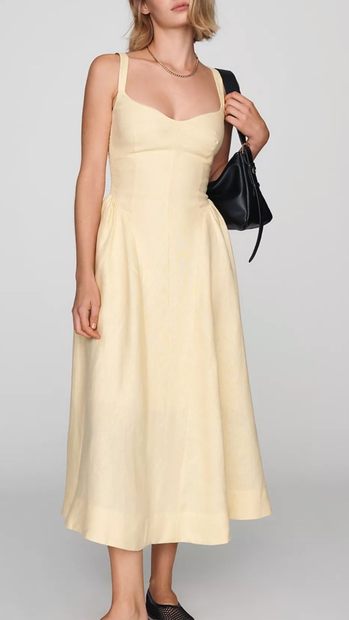 Yellow dress
Summer dress

#LTKSeasonal