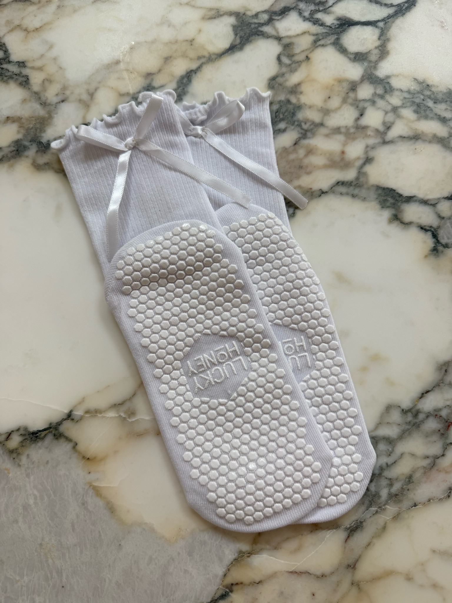 Bow Pilates Socks 🎀 

White Pilates Socks | Lucky Honey Pilates Socks | Bow Socks | Grippy Socks | Activewear | Athleisure | Barre Socks | Pilates Princess | Pilates Aesthetic | 

#LTKFindsUnder50 #LTKActive #LTKMostLoved