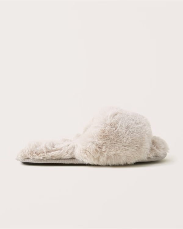 Women's Fur Slippers | Women's Shoes | Abercrombie.com | Abercrombie & Fitch (US)