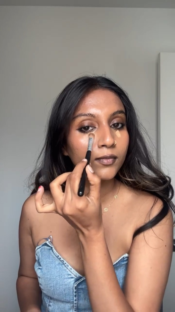 Concealer @tartecosmetics 

I don’t use foundation anymore. I use 2 shades of concealer. One for correcting and then brightening. What’s your favourite? Right now tarte and too faced is my favourite.

(Concealer, sugar baby song, makeup videos, Tamil content creator) #justlinthings