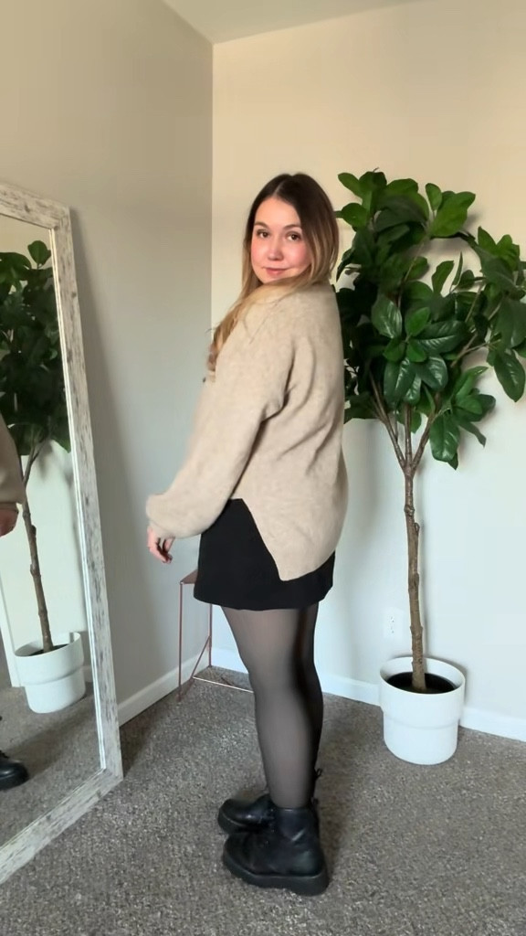 last night’s casual dinner & drinks fit 

#LTKSeasonal #LTKStyleTip