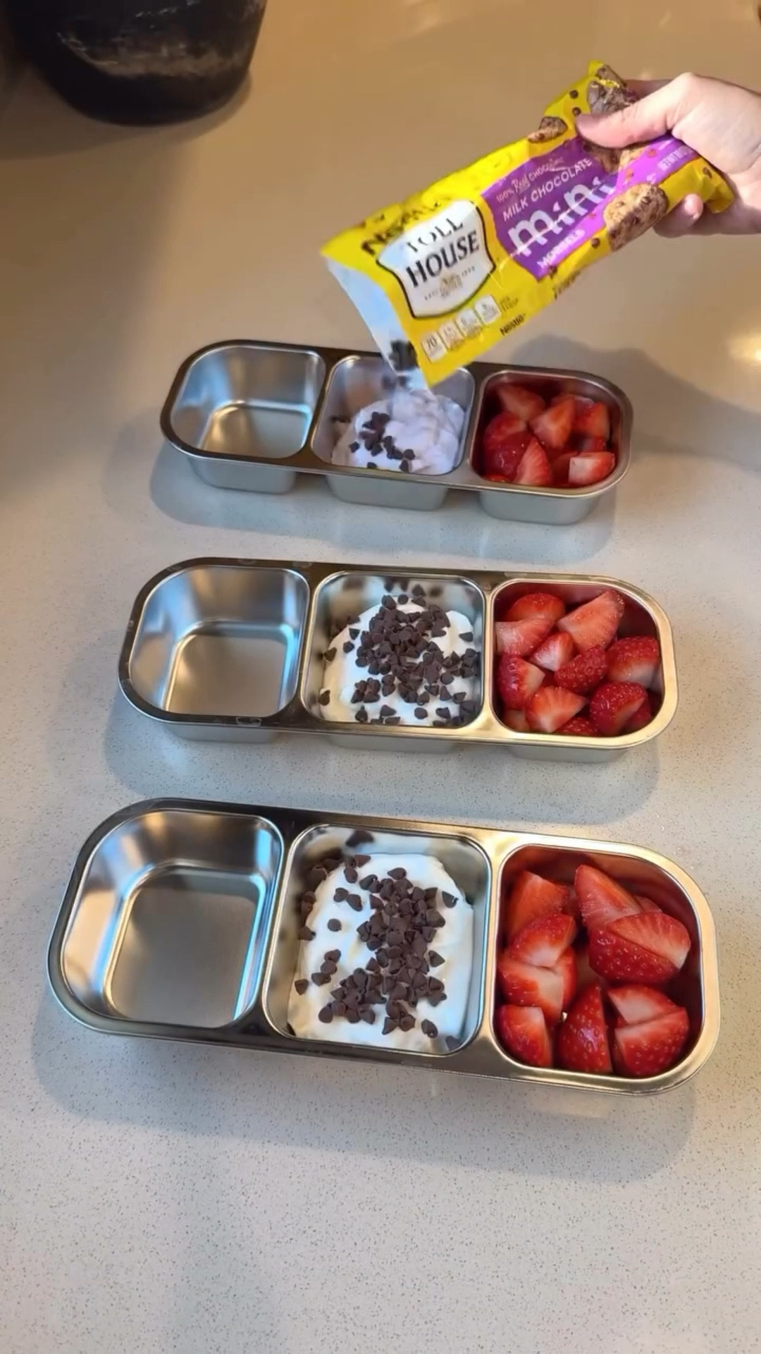 snack packs pt. 3 
🍓🧸🫛🥒🍎
containers are linked in my Amazon storefront 

#snackpack #snackideas #organizing #restock #grocery