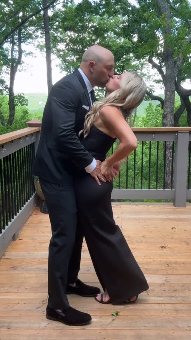 Twirl once if you still got it 💃🏼

#wedding #weddingguest #stillgotit #momanddad #couplegoals #handsomehubby