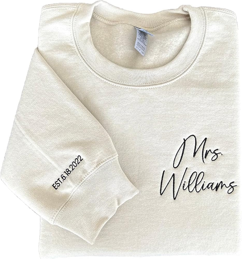 NAZENTI Custom Embroidered Mrs Sweatshirt Personalized Bride Sweatshirt Crewneck Custom Wife Gift... | Amazon (US)