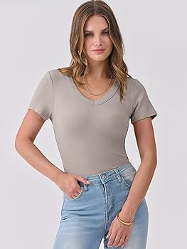 ANRABESS Women Short Sleeve V Neck Ribbed Knit Fitted Shirts Basic Tees Tops 2025 Summer Casual T... | Amazon (US)