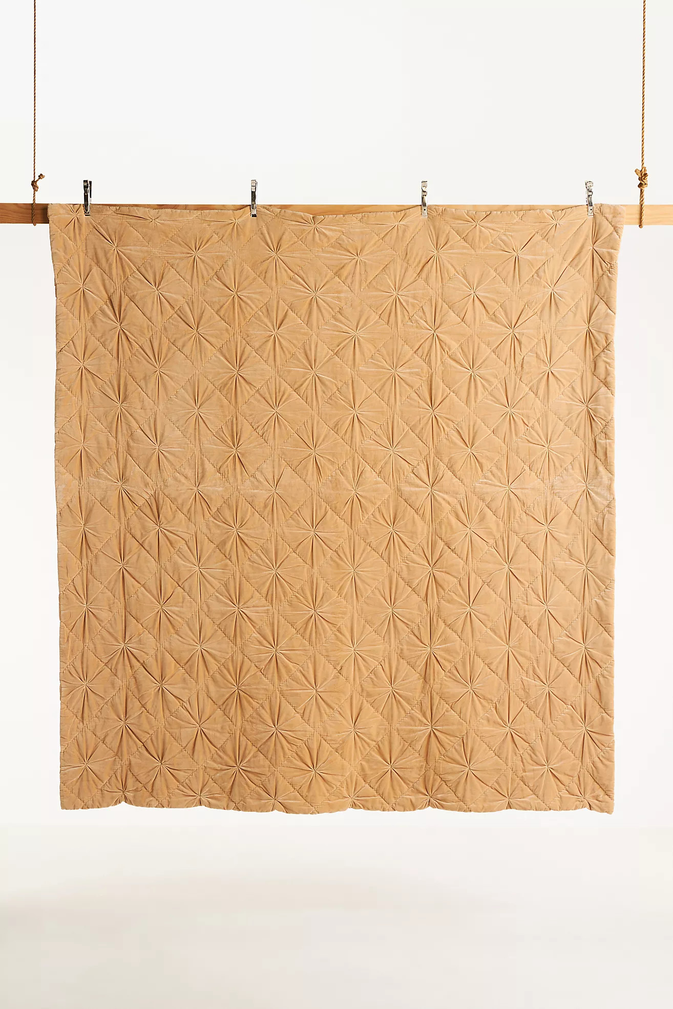Velvet Trova Quilt | Anthropologie (US)