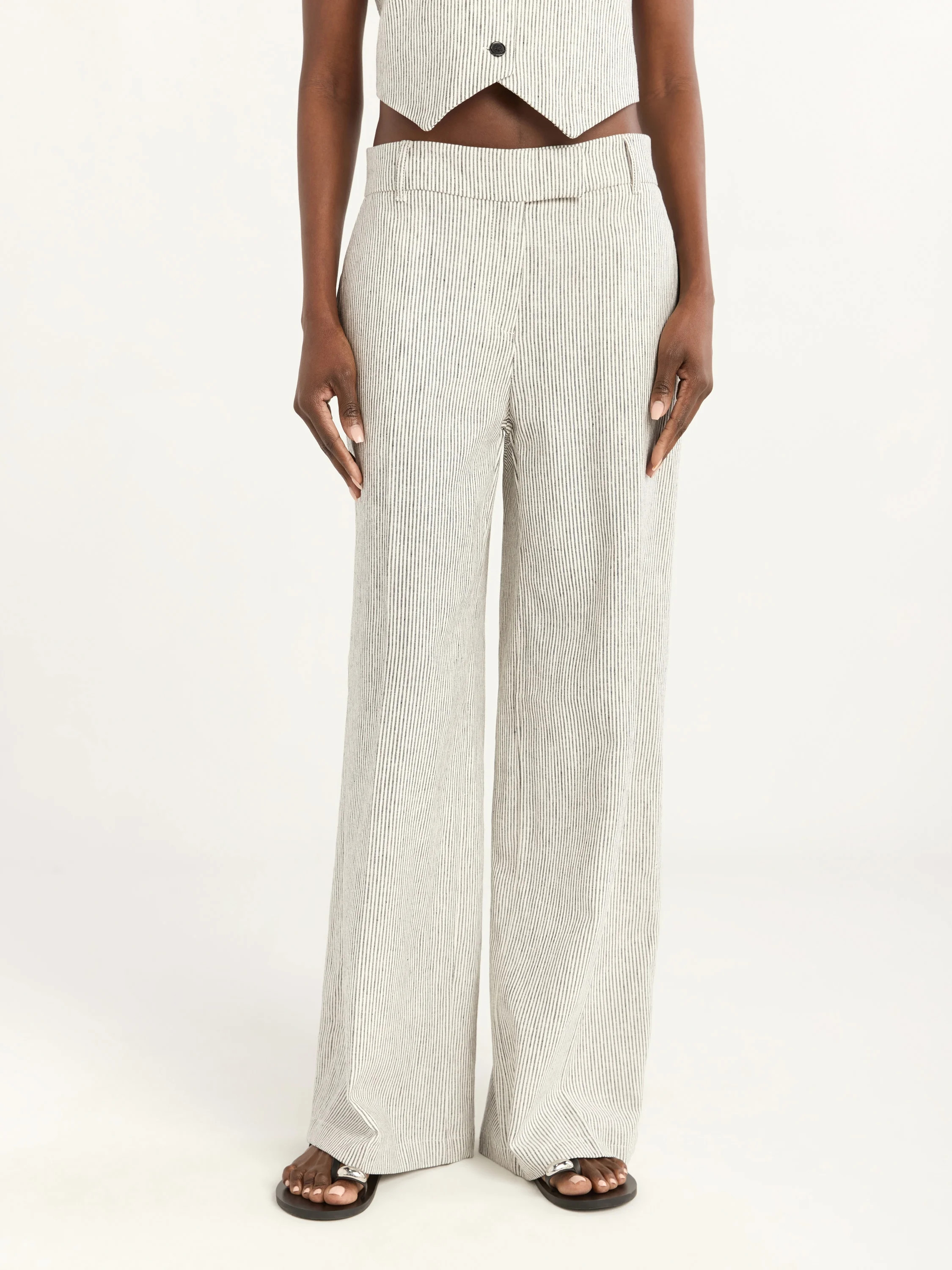 Scoop Women's and Women's Plus Tailored Linen Blend Pants with Wide Leg, Sizes 0-28W, 31.5’’ ... | Walmart (US)