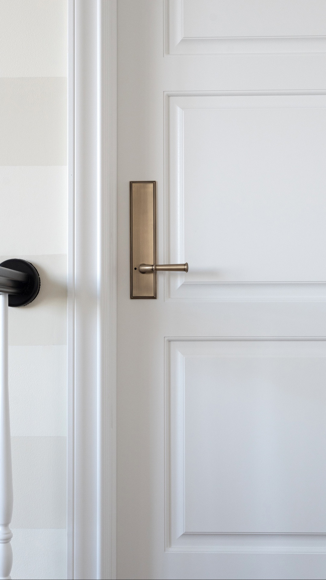The most asked about item in my house… our antique brass hardware! It’s so beautiful in person. ￼

#LTKHome