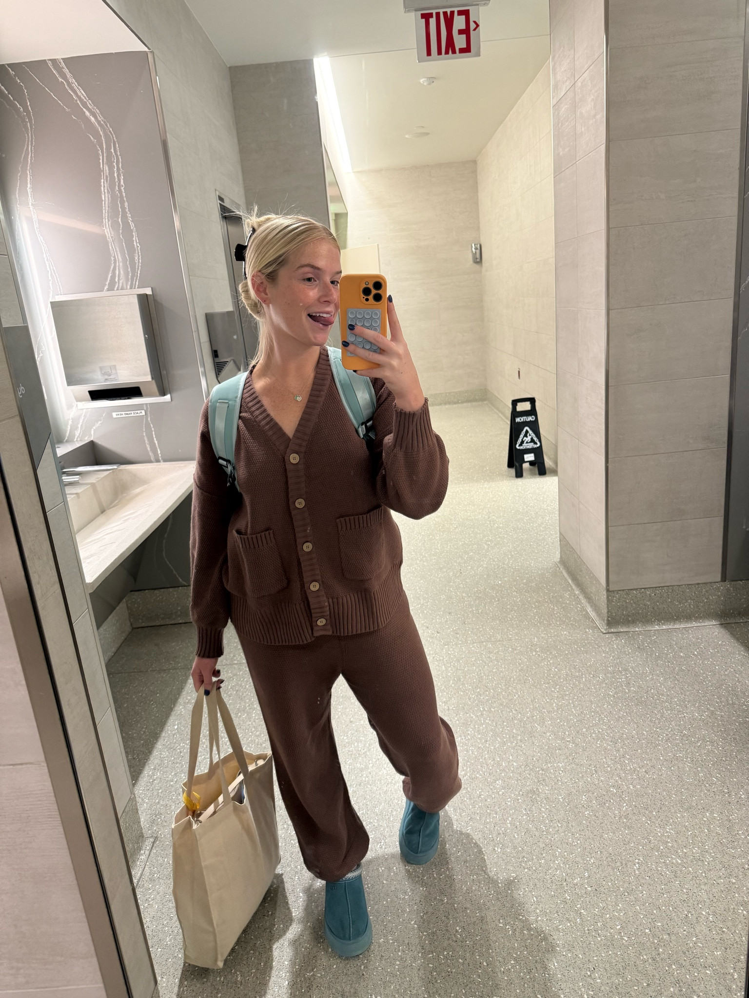 travel ootd in my new comfy Amazon set & of course my backpack that actually fits everything under the sun

#LTKTravel #LTKFindsUnder100 #LTKFindsUnder50