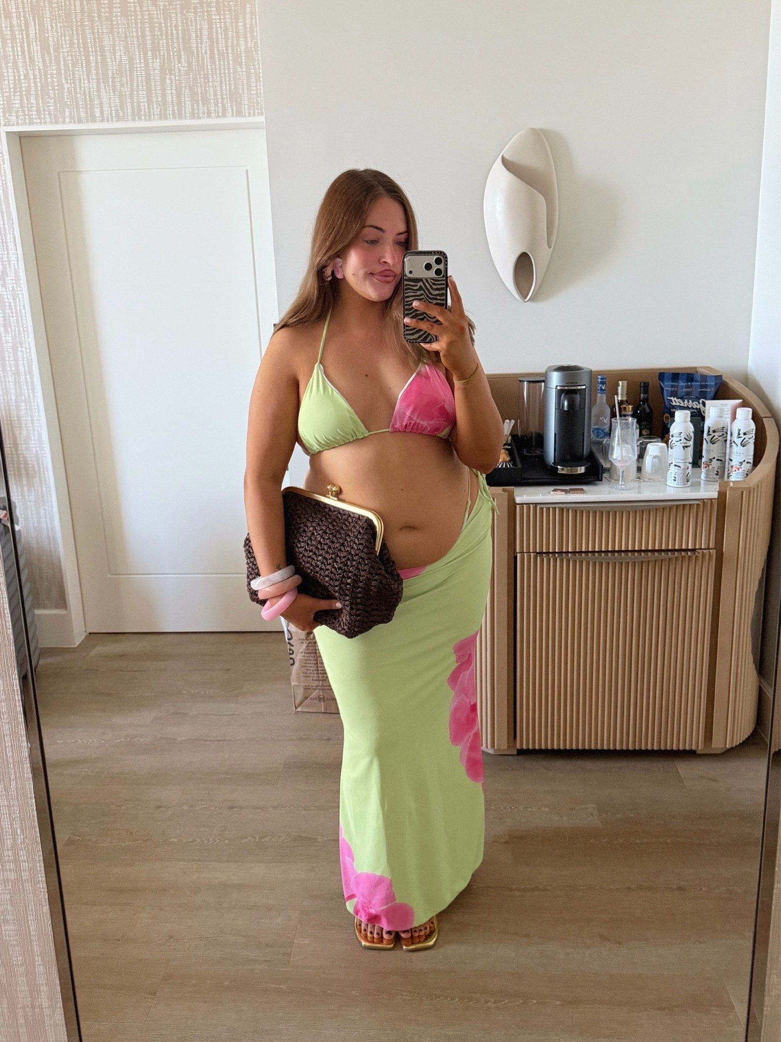 Wearing an xxl! Goes up to 4xl