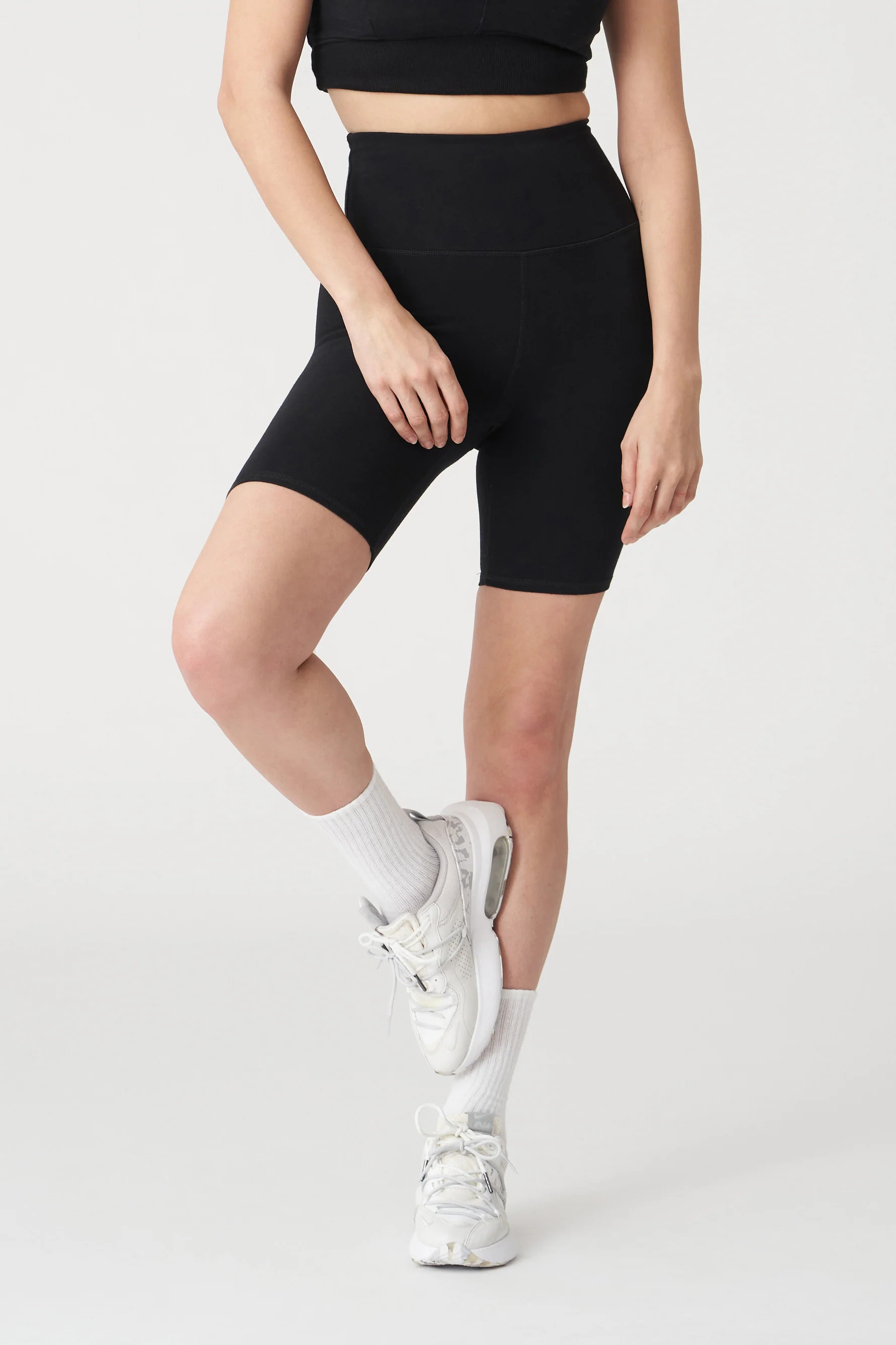 The Bryn Lifestyle 7in Biker Short | Bandier