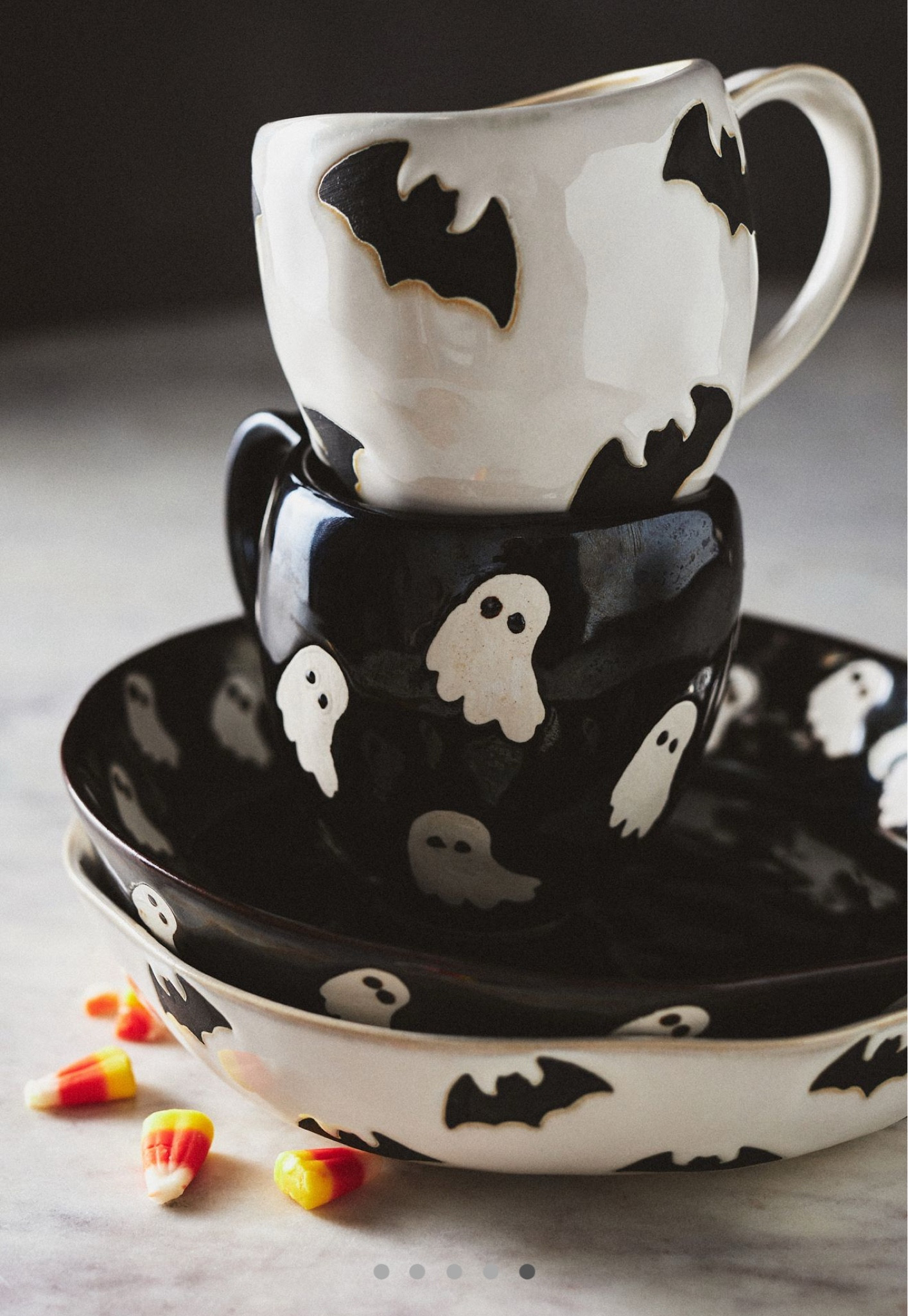 Don’t hate me for sharing these so early BUT I bought them last year and they sold out super quick so if you want them for Fall I’d suggest you order now! The pasta bowls are PERFECTION!!!