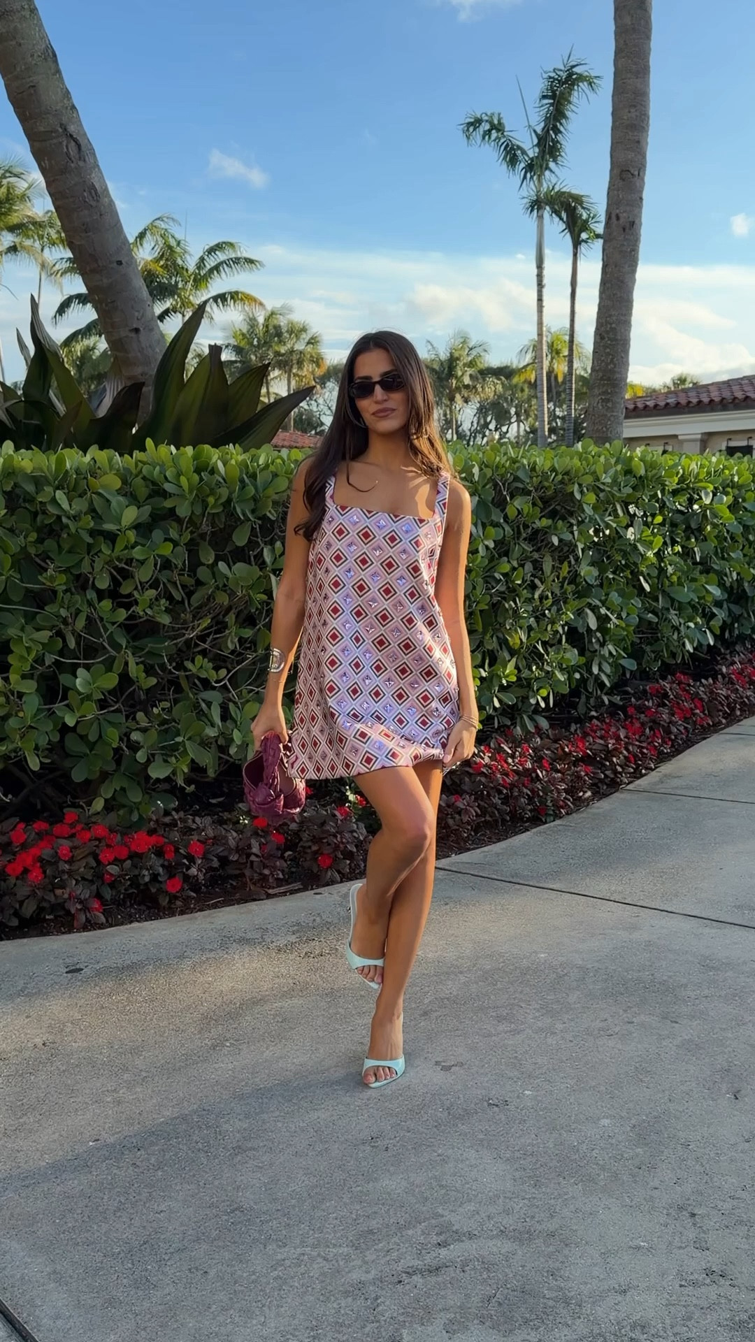 wearing a size small but probably should have gotten an XS 

spring dresses
spring outfit
spring outfit 2025
resort wear
wedding guest dress
summer dress
summer outfit 

 

#LTKWedding #LTKSeasonal #LTKTravel