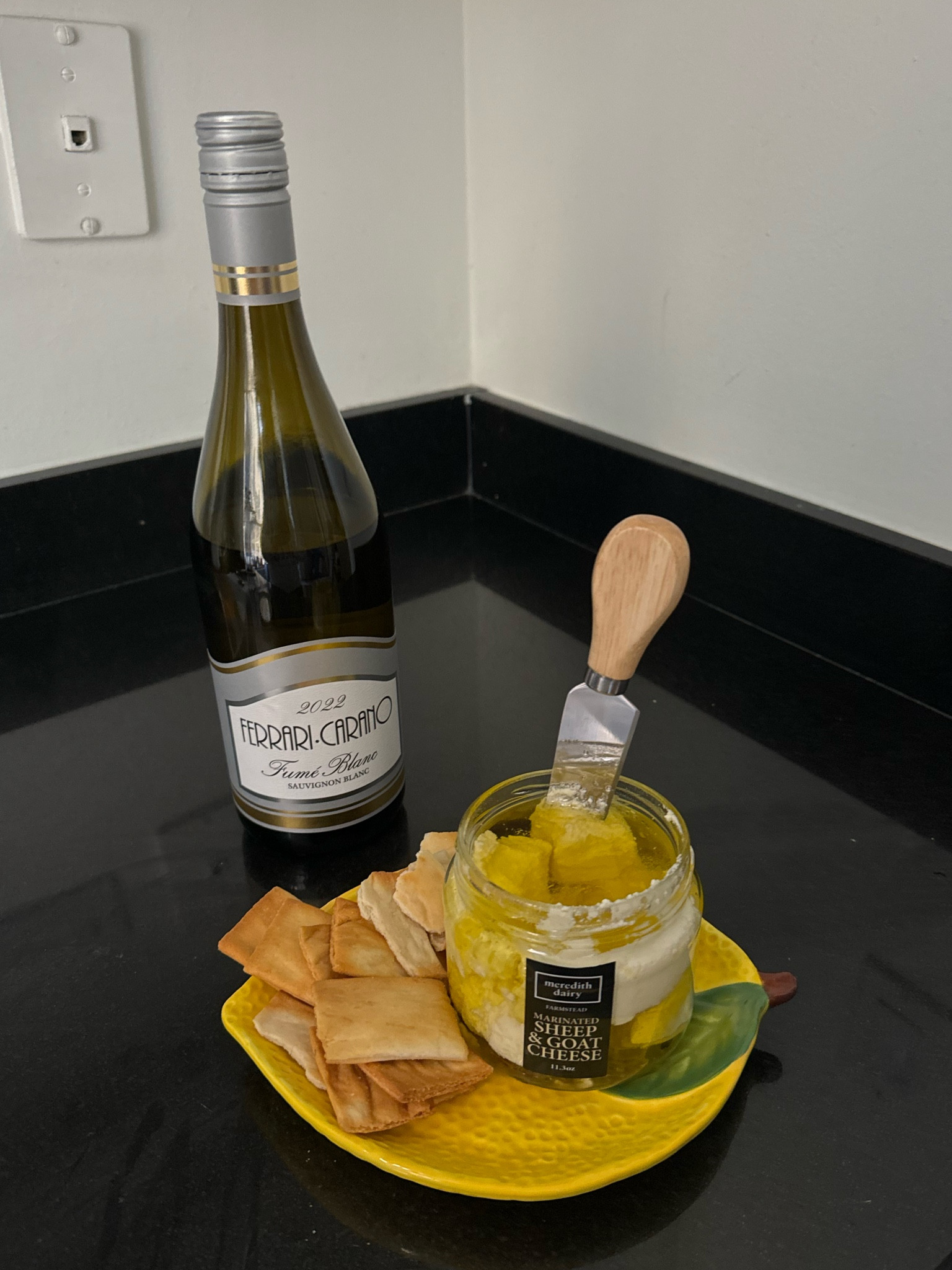 the ceramic lemon plate is too cute 🍋🤭

the perfect cheese and cracker set up for 2. 💖



#LTKhome