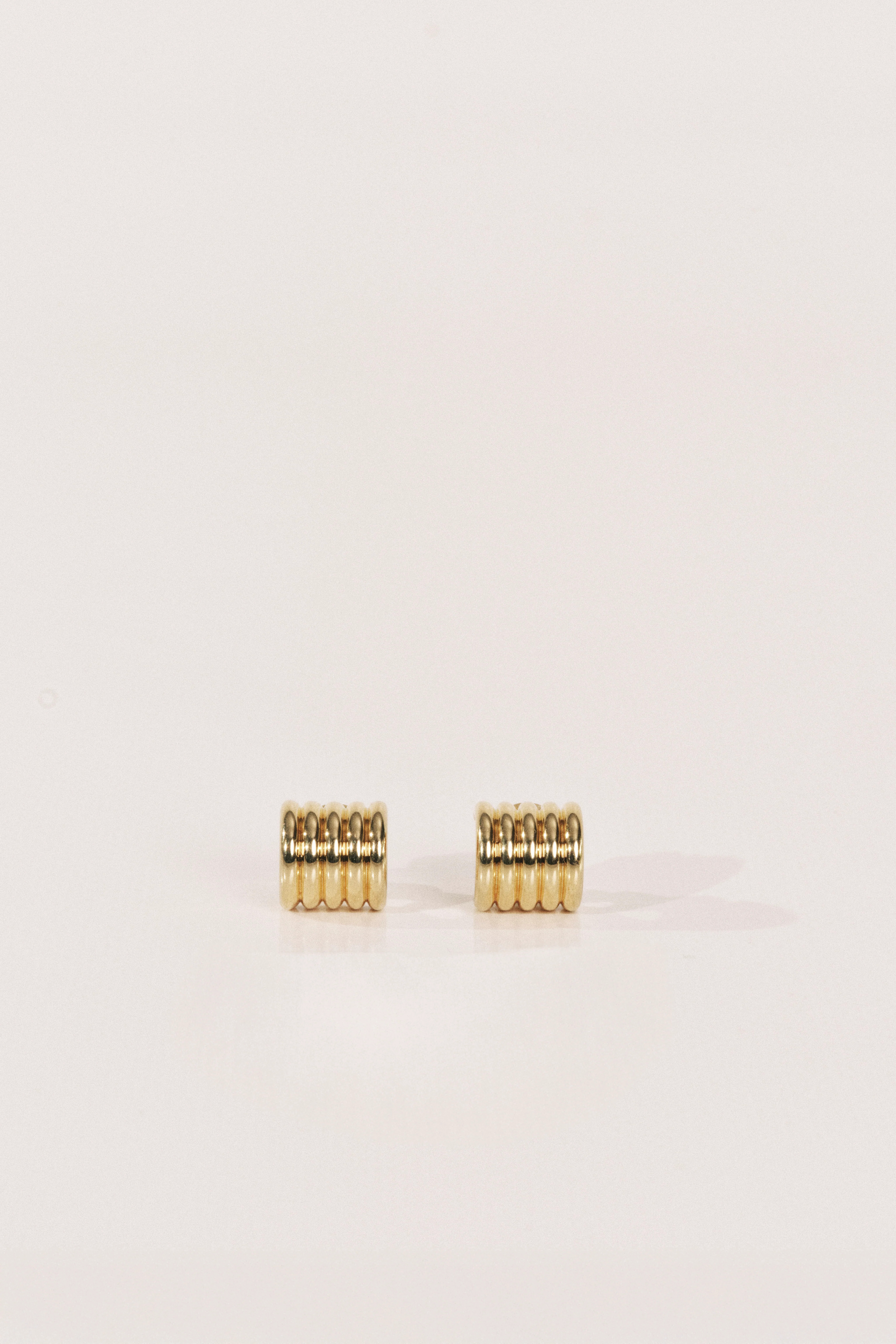 Hollyhock Small Earrings Gold | Déhanche