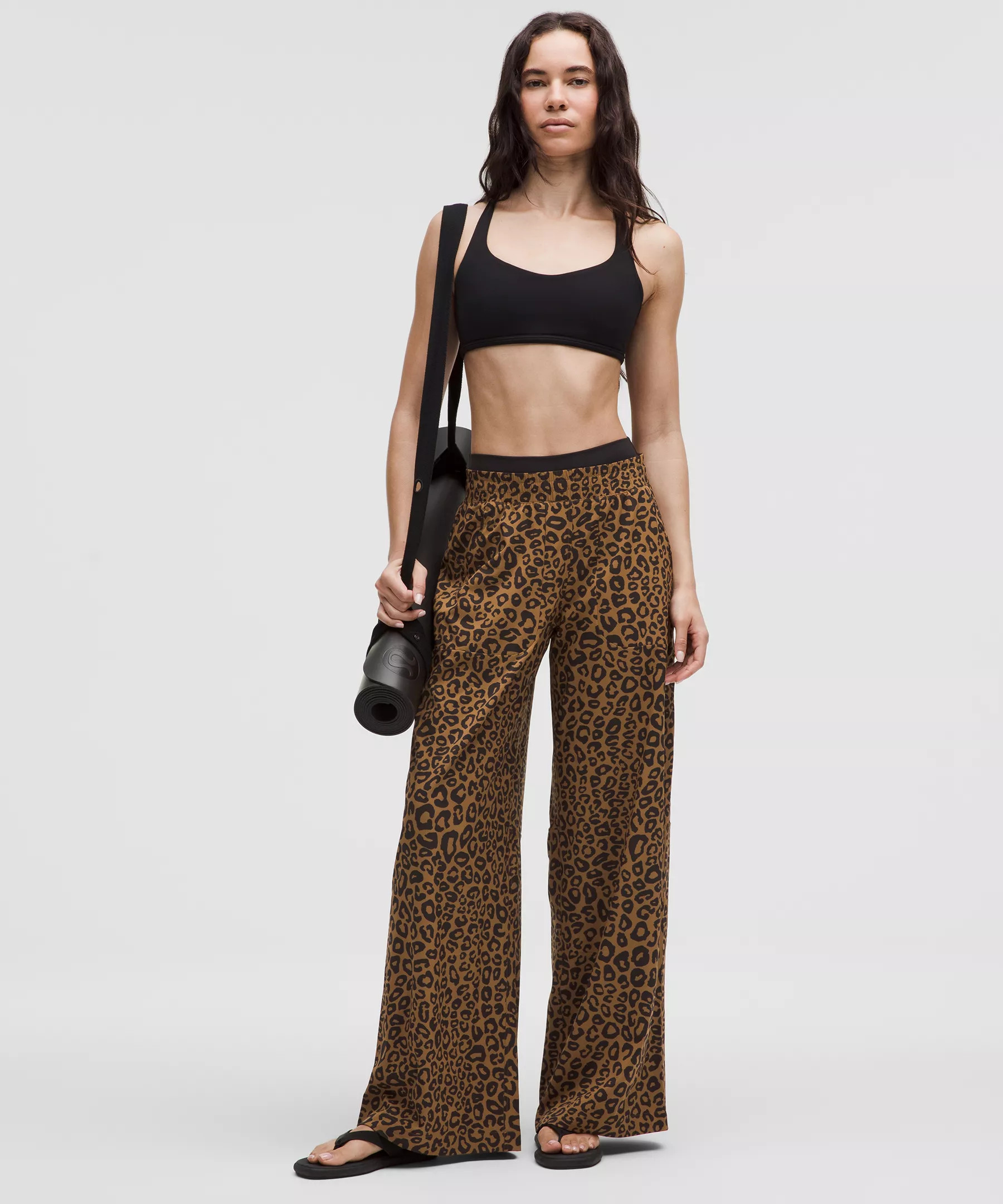 Swift Mid-Rise Wide-Leg Pant | Lululemon (US)