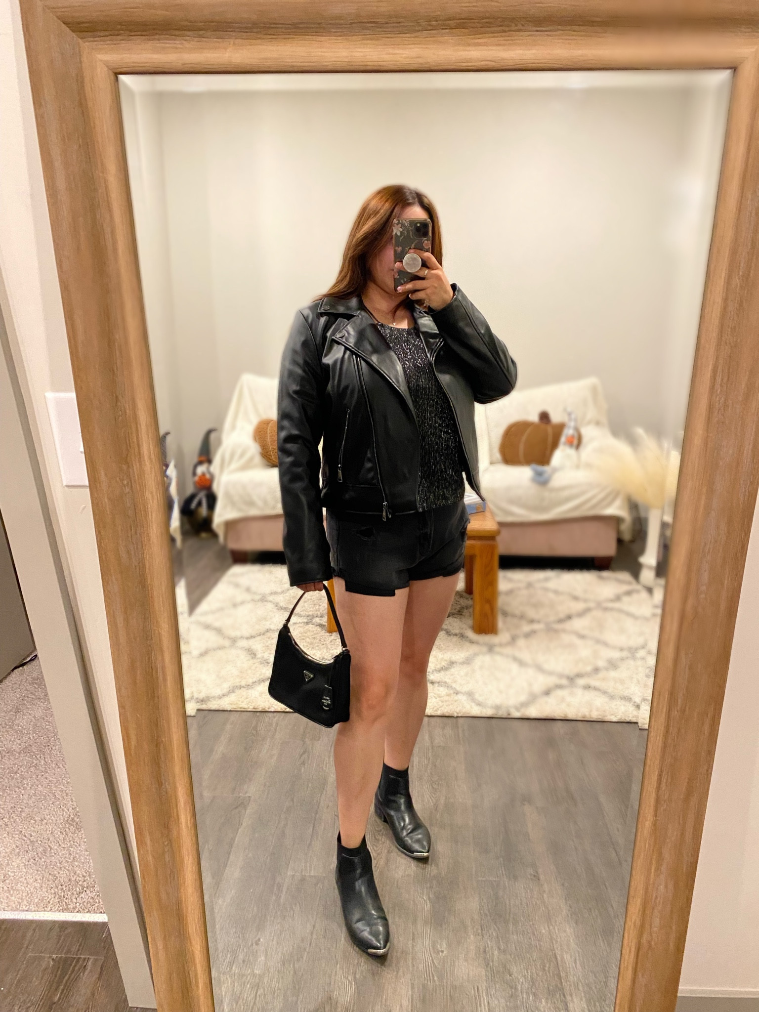 Concert Outfit Idea!💿🖤

Exact
DKNY Moto /Biker Leather Jacket
Prada Mini Shoulder Nylon Black Bag
Target Black denim shorts 
Liz Clairbone booties - JCP *SOLD OUT

#LTKparties #LTKitbag #LTKSeasonal