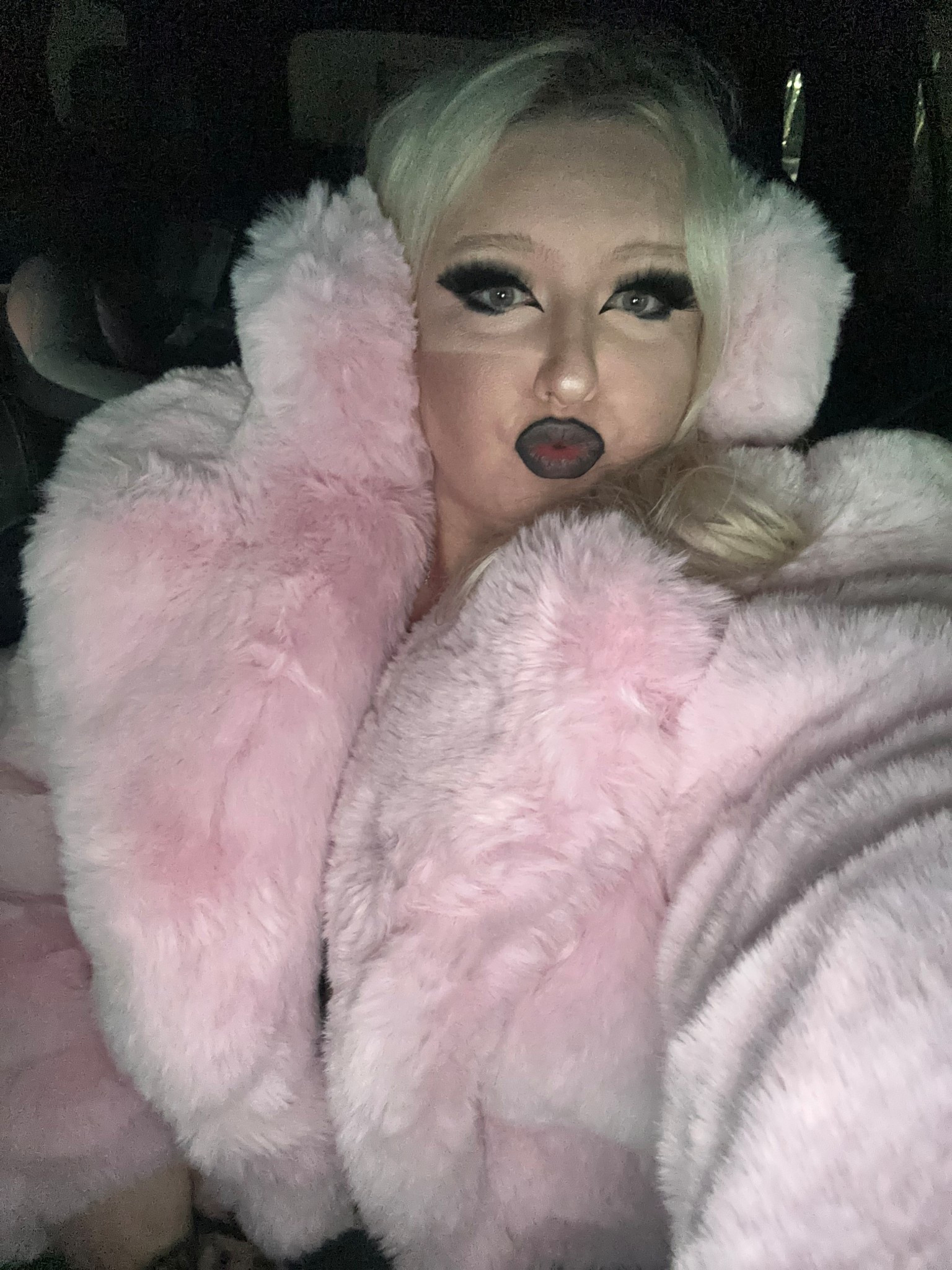Pink fur dreams! 

#LTKGiftGuide #LTKPlusSize #LTKHoliday