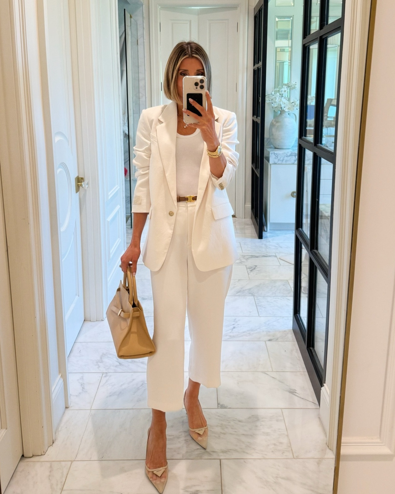 These cropped crepette pants from @Aritzia for summer are so good! I'm 5'7 wearing size small 

#LTKSeasonal #LTKootd