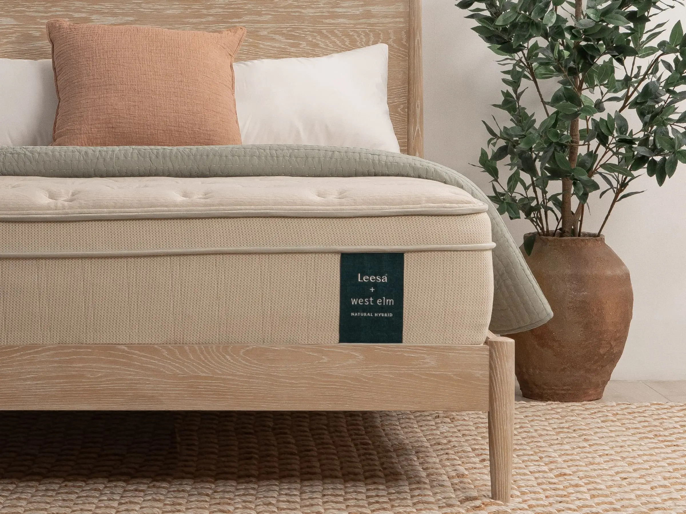 Natural Hybrid Mattress | Leesa Sleep