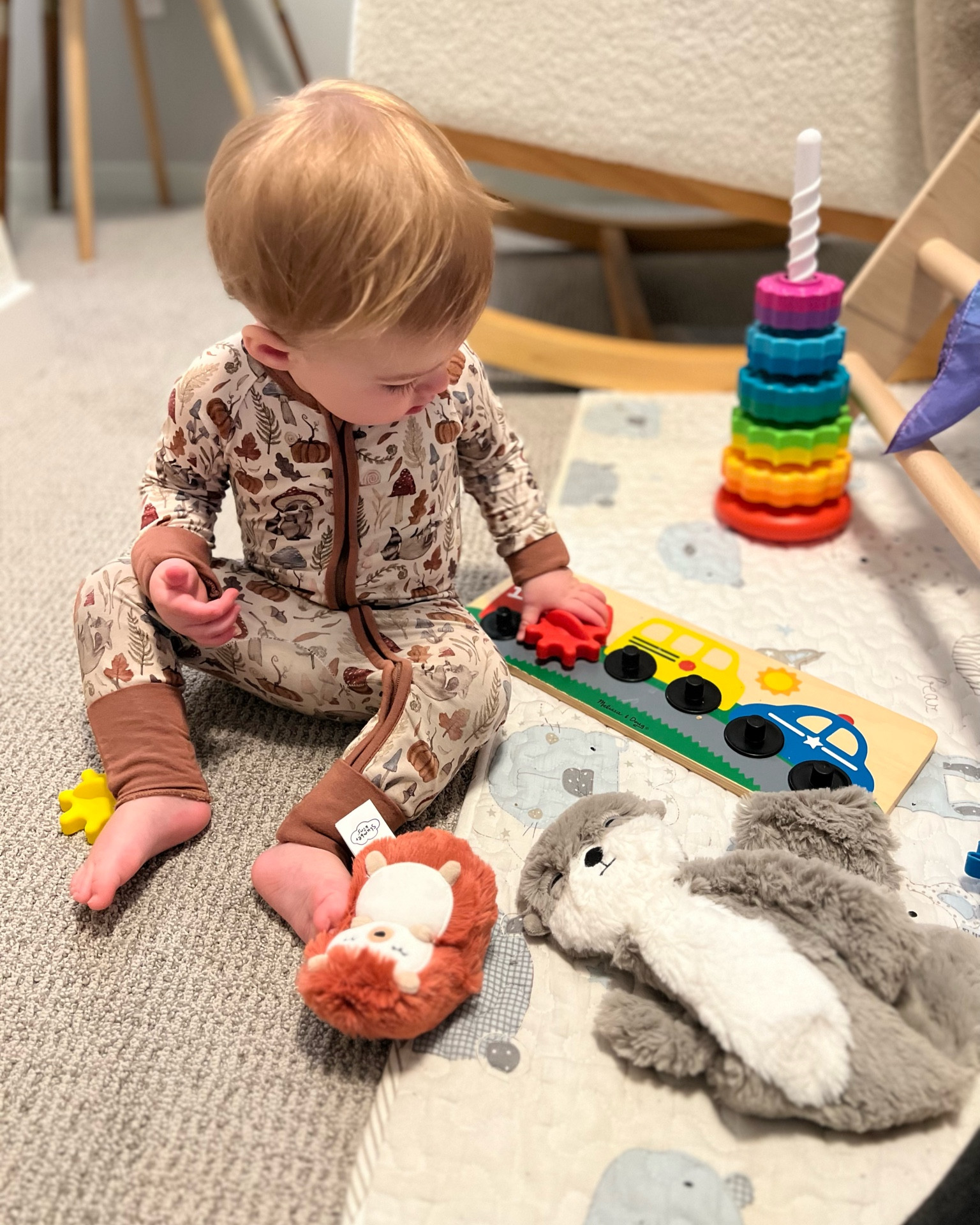 some slow play before nap time with toys & loveys 🦦 the mini hedgehog is 73% off right now! 🤩Slumberkins / Melissa and Doug / Fat Brain Toys 

#LTKKids #LTKSaleAlert #LTKBaby