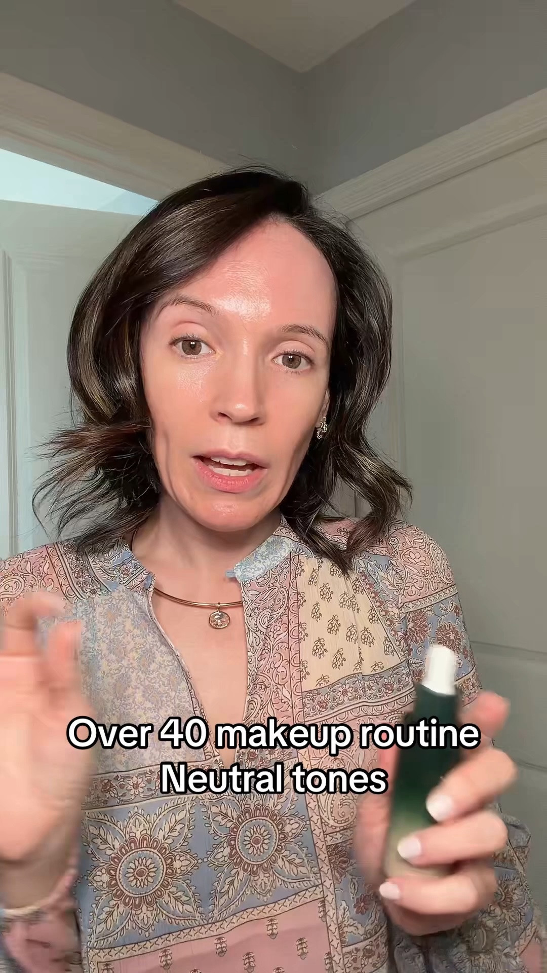 Neutral toned makeup

#LTKOver40 #LTKBeauty