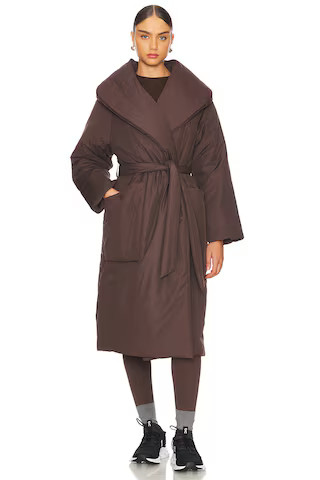 Varley Ana Long Wrap Puffer Coat in Coffee Bean from Revolve.com | Revolve Clothing (Global)