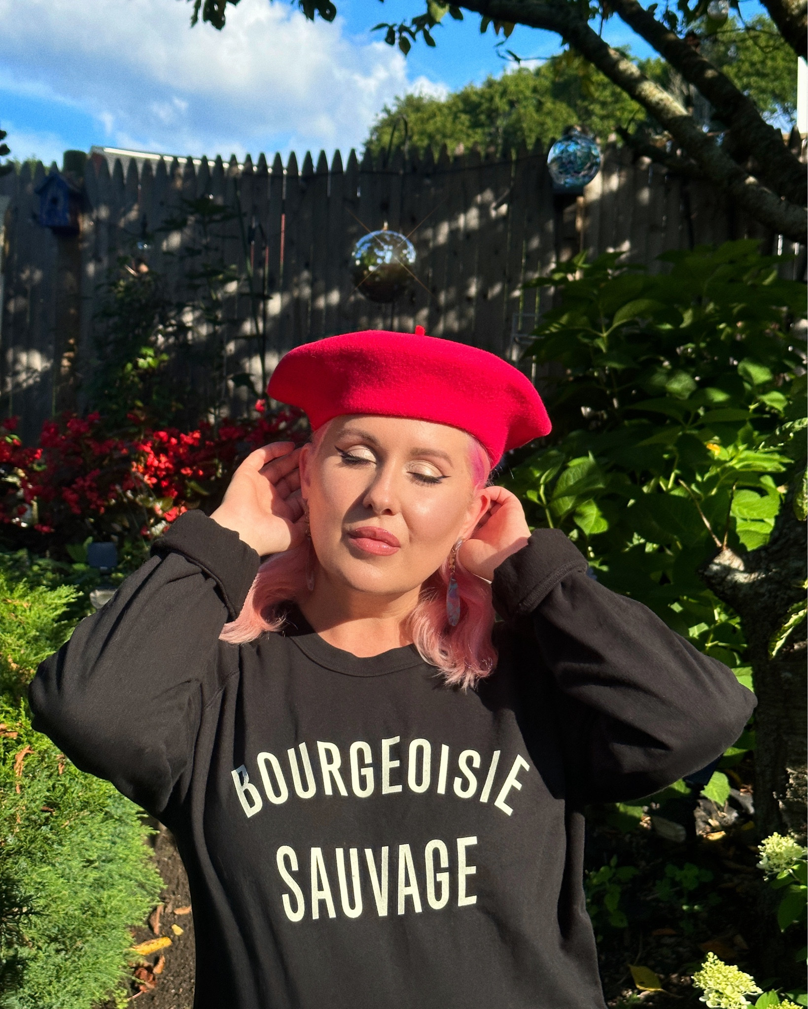 Are you familiar with Clare V? It’s one of my favorite brands. This is currently my favorite sweatshirt.

#LTKStyleTip #LTKGiftGuide #LTKOver40