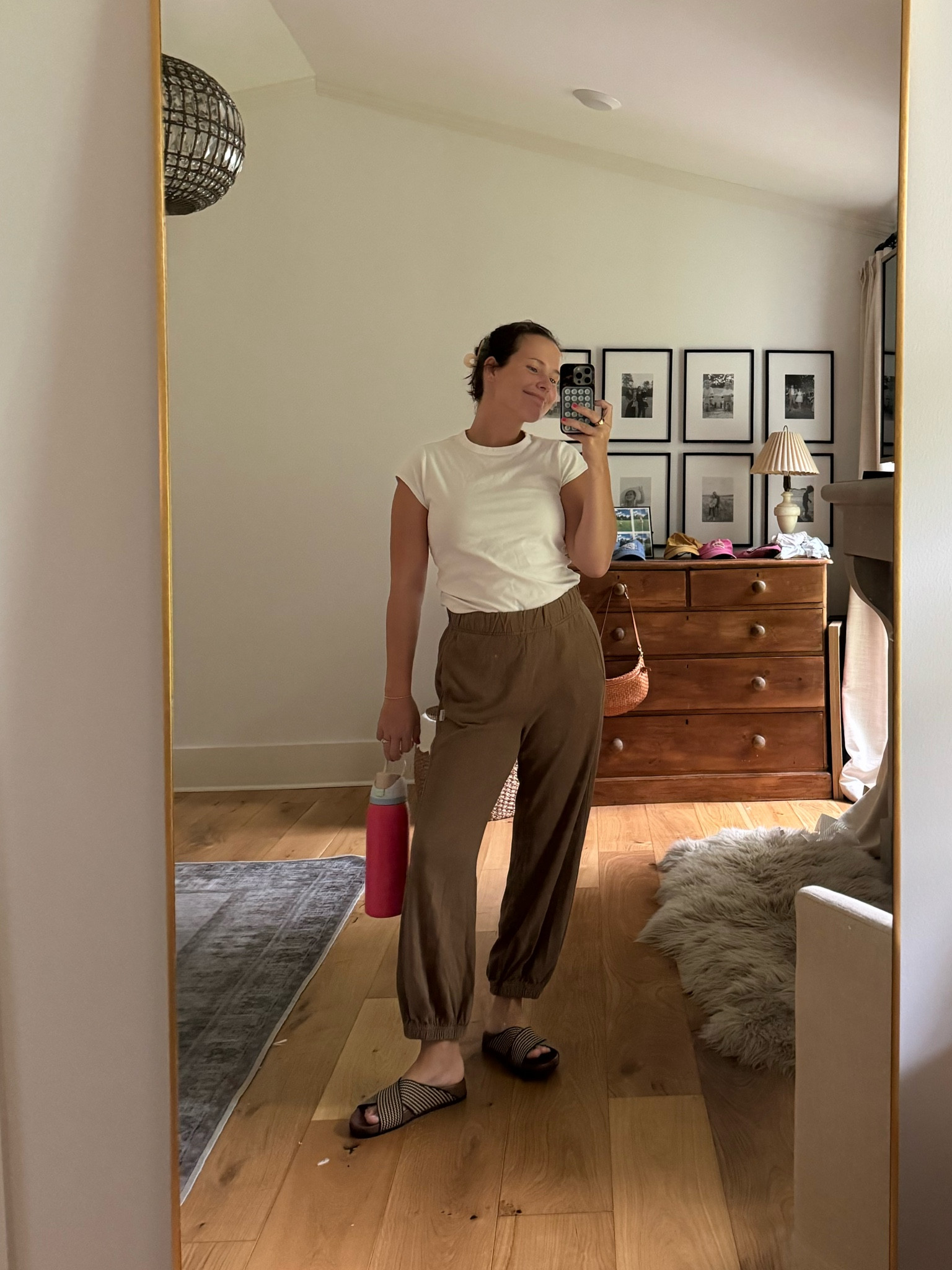 Pants are le bonne shop!