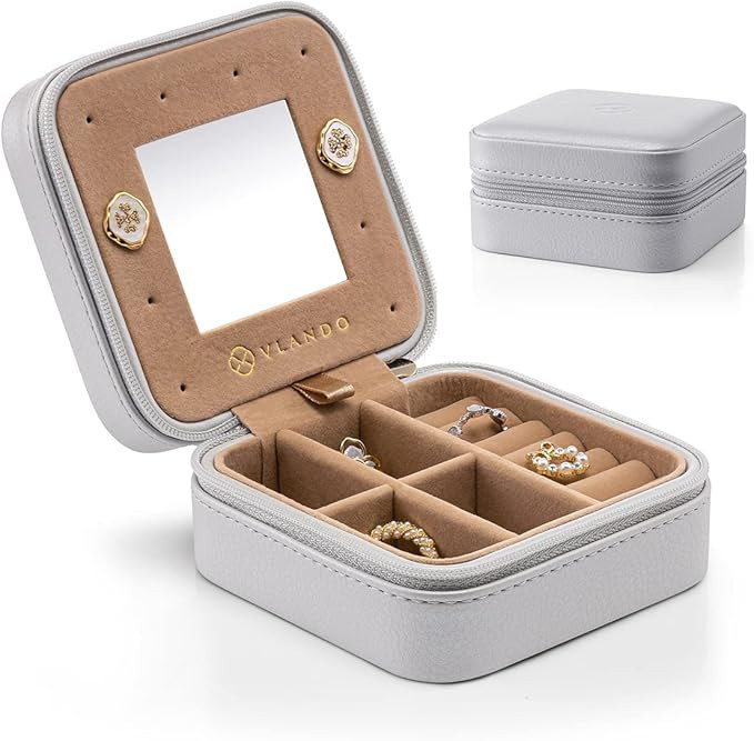 Amazon.com: Vlando Small Travel Jewelry Box Organizer - Mirrored Jewelries Necklaces Rings Earrin... | Amazon (US)