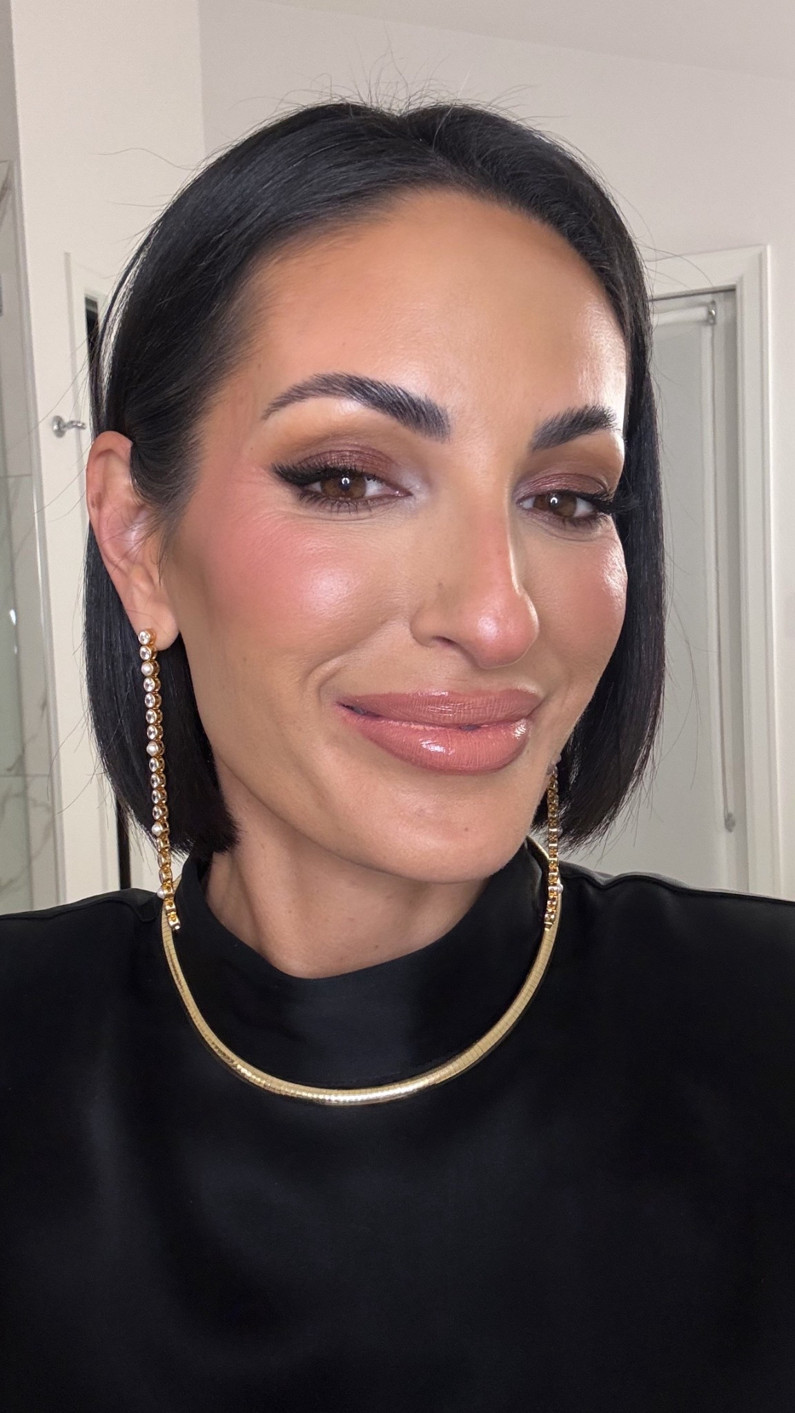 Holiday makeup look ! ✨

#LTKgrwm #LTKHoliday