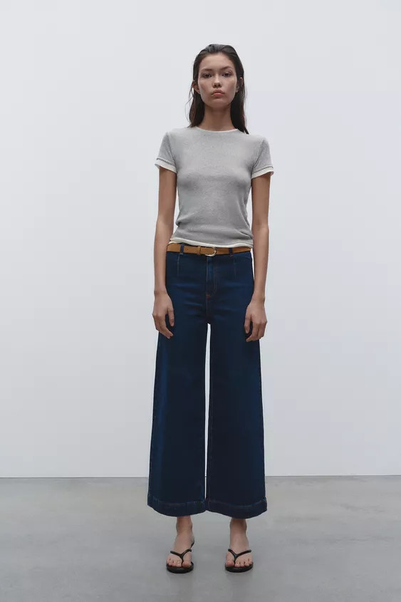 HIGH-WAIST - WIDE LEG CROPPEDHigh-waist jeans with a belt. Rear patch pockets. Washed effect. Wid... | Zara UK