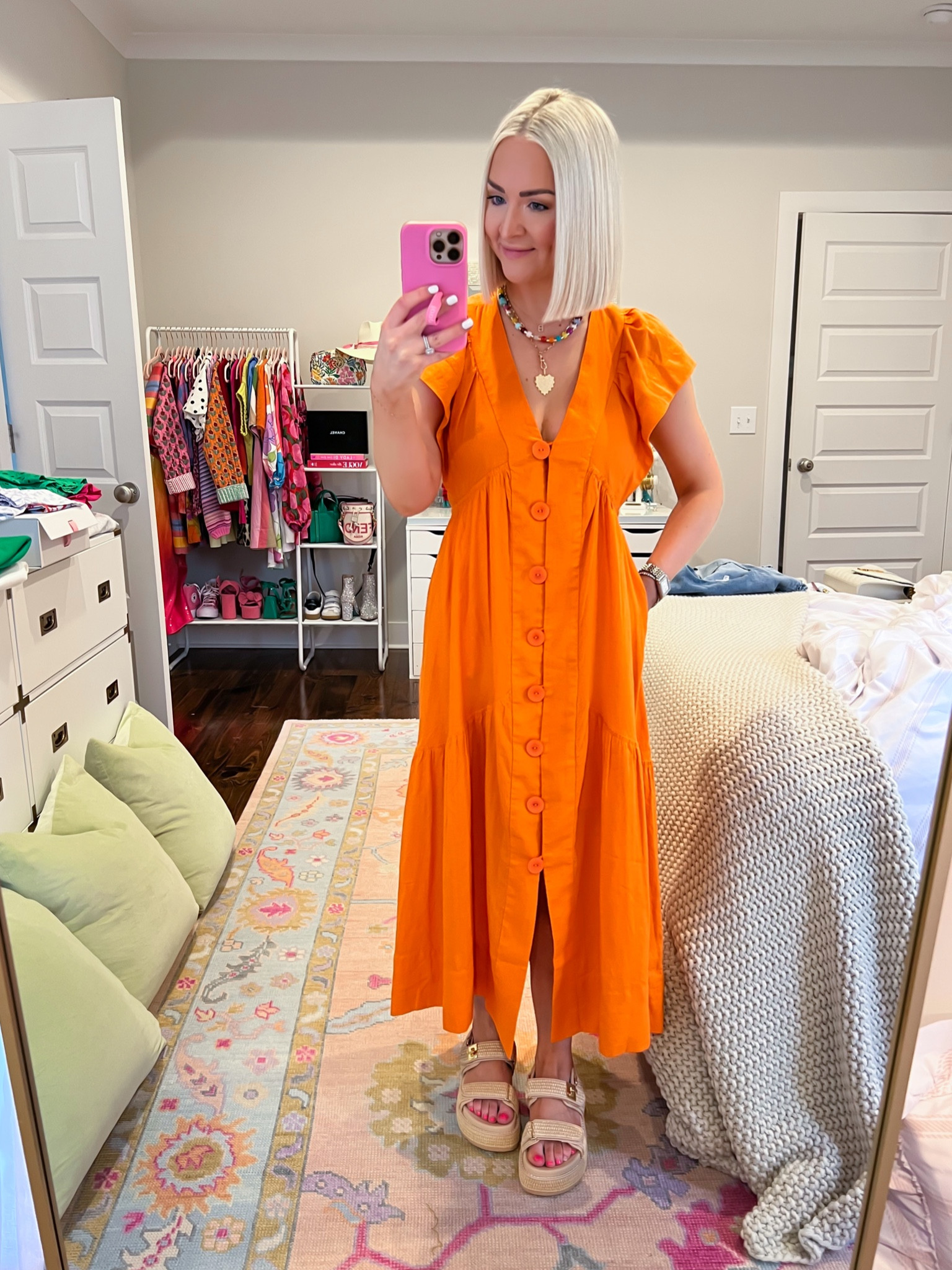 20% OFF
Orange flutter sleeve linen button front midi dress
Size: XXS (runs big) 

#LTKSummerSales #LTKSaleAlert