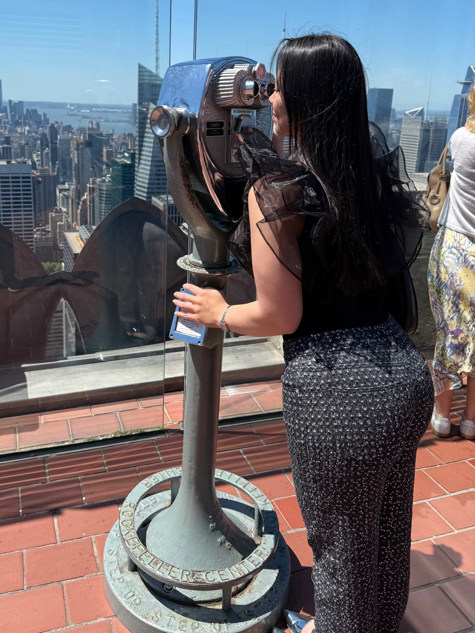 top of the rock🖤

#LTKParties #LTKStyleTip #LTKSummerEdit