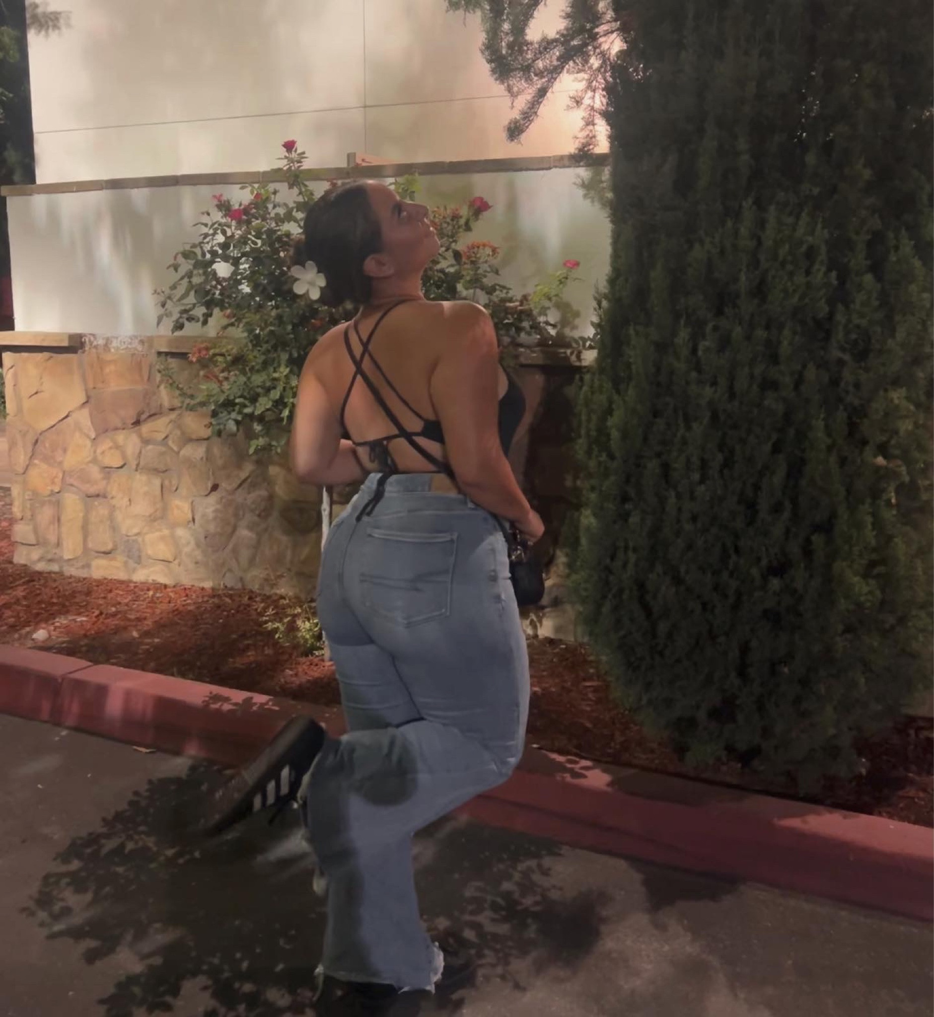 date night outfit with flare jeans and adidas sambas

#LTKFind #LTKBacktoSchool #LTKstyletip