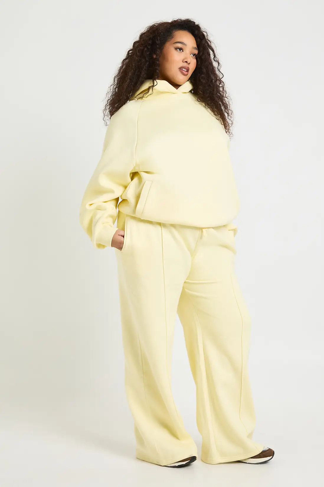 Butter Plus Core Basic Pintuck Detail Straight Leg Jogger | Boohoo | Boohoo.com (UK & IE)