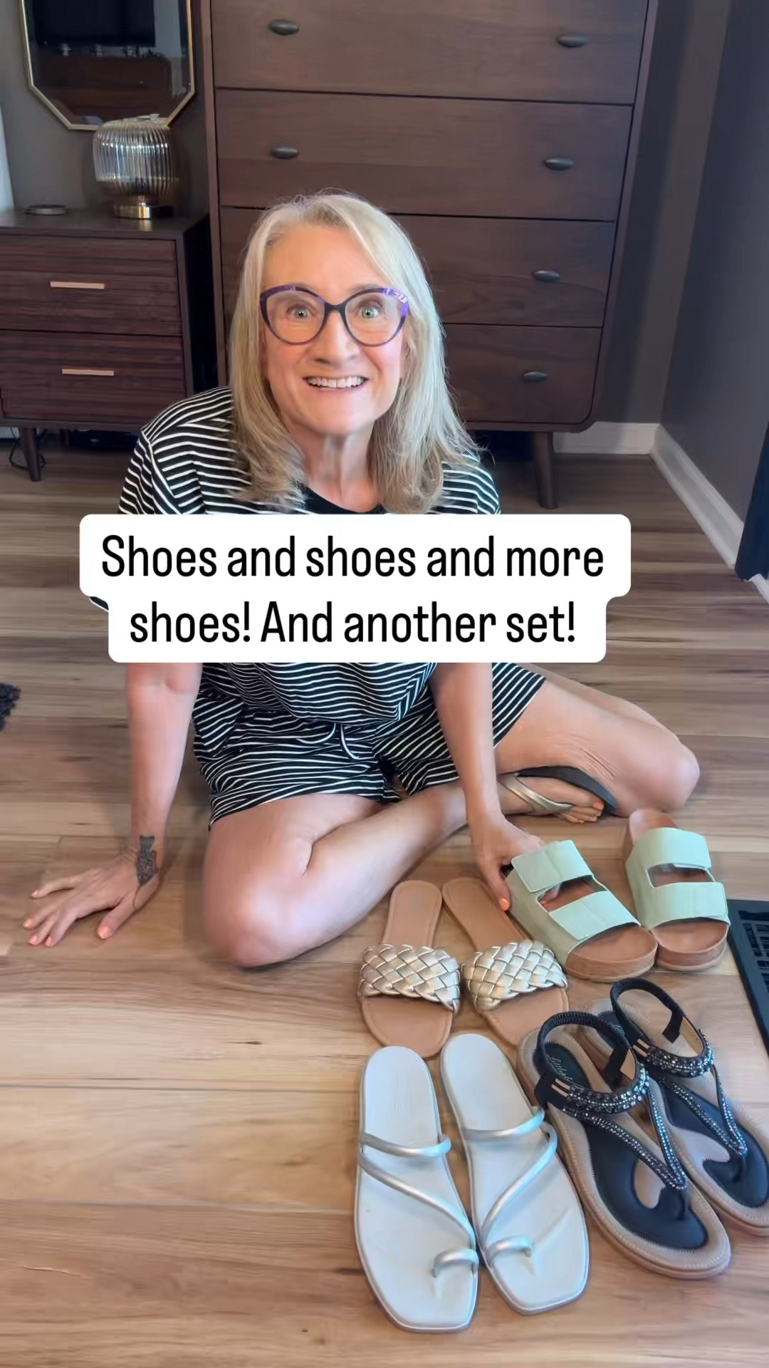  ✨Five favorite summer sandals I'm wearing on repeat! And I love this comfy summer short set. 

Comment “SHOP” and I’ll send the links  

Hi, I’m Lisa 👋 I share about affordable fashion 👗 for women 50+ and my weight loss journey. I’m 5'6", 135 pounds, and wear a size 4/6 (S) for reference. @darong_boutique @fitory_official @projectcloudshoes @crocs @oofos 

#LTKootd #LTKOver40 #LTKdayinmylife