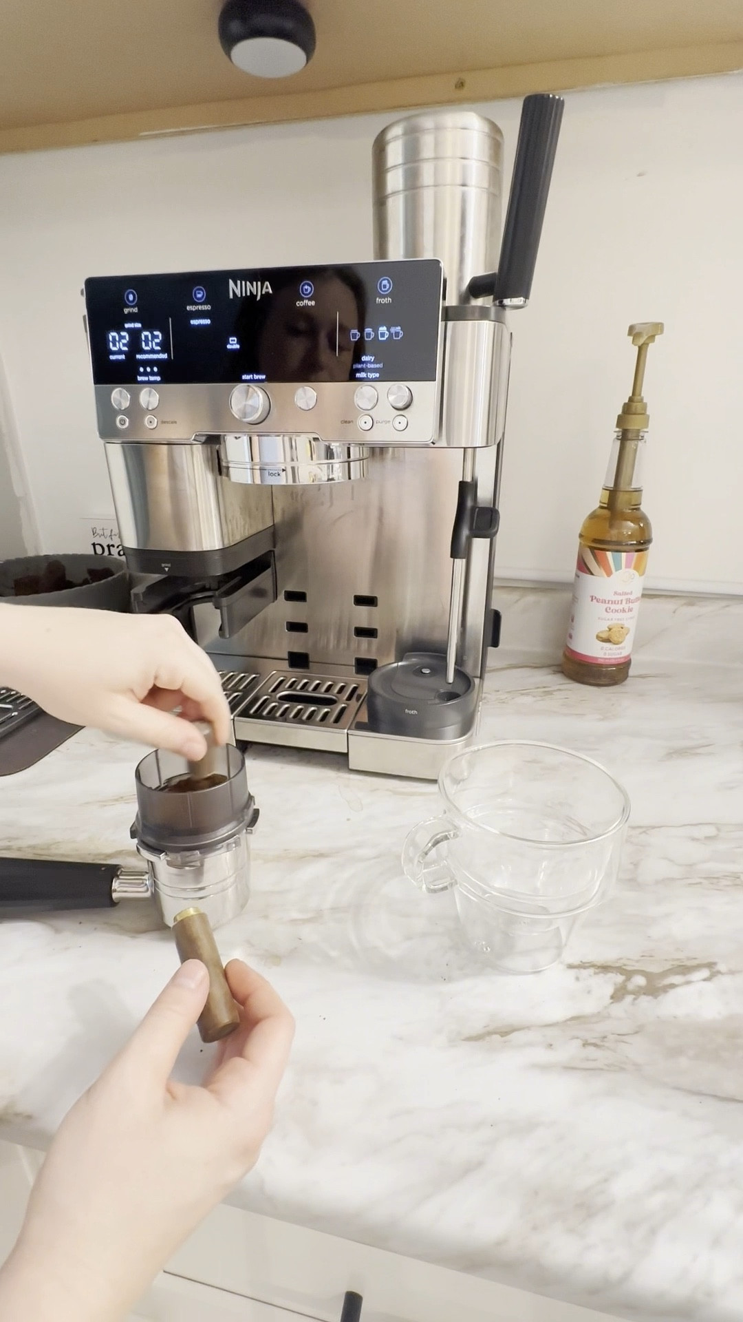 Shop my coffee bar set up☕️🤎

 #coffee #vlog #morningroutine #coffeebarsetup #espressomachine #aestheticcoffee

#LTKHome #LTKSaleAlert #LTKBump