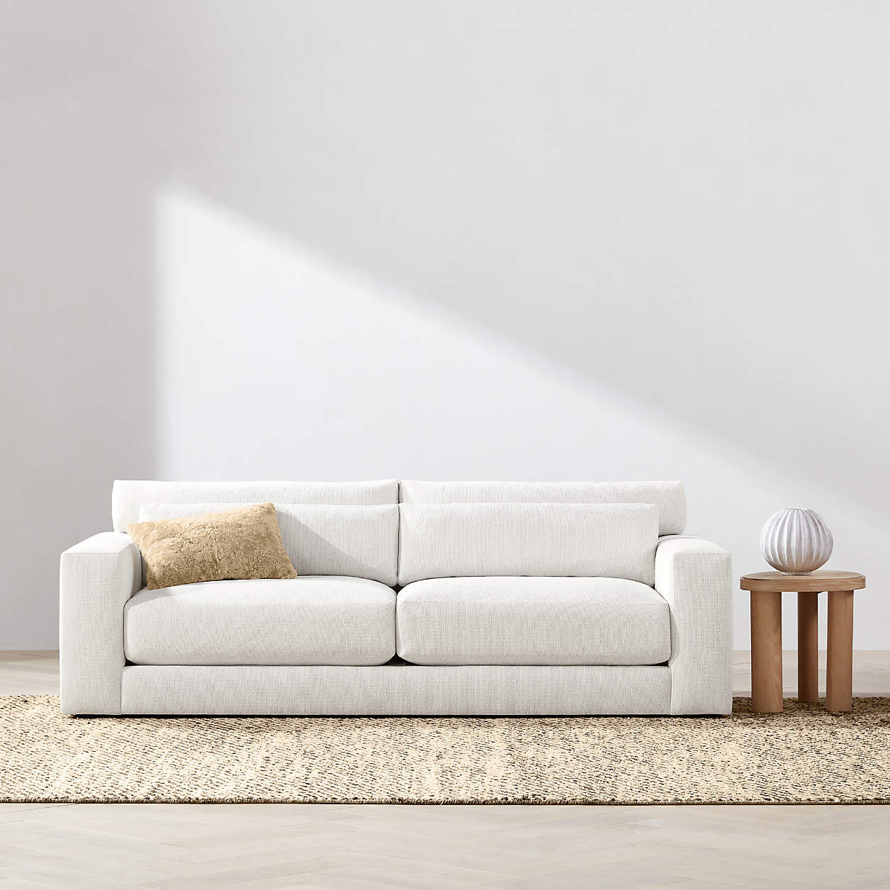 Retreat 94" Sofa + Reviews | Crate & Barrel | Crate & Barrel